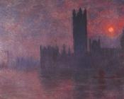 London: Houses of Parliament at Sunset